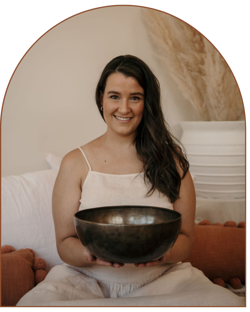 kelly sullivan runs a beginners course for singing bowls through kindred souls collective in melbourne